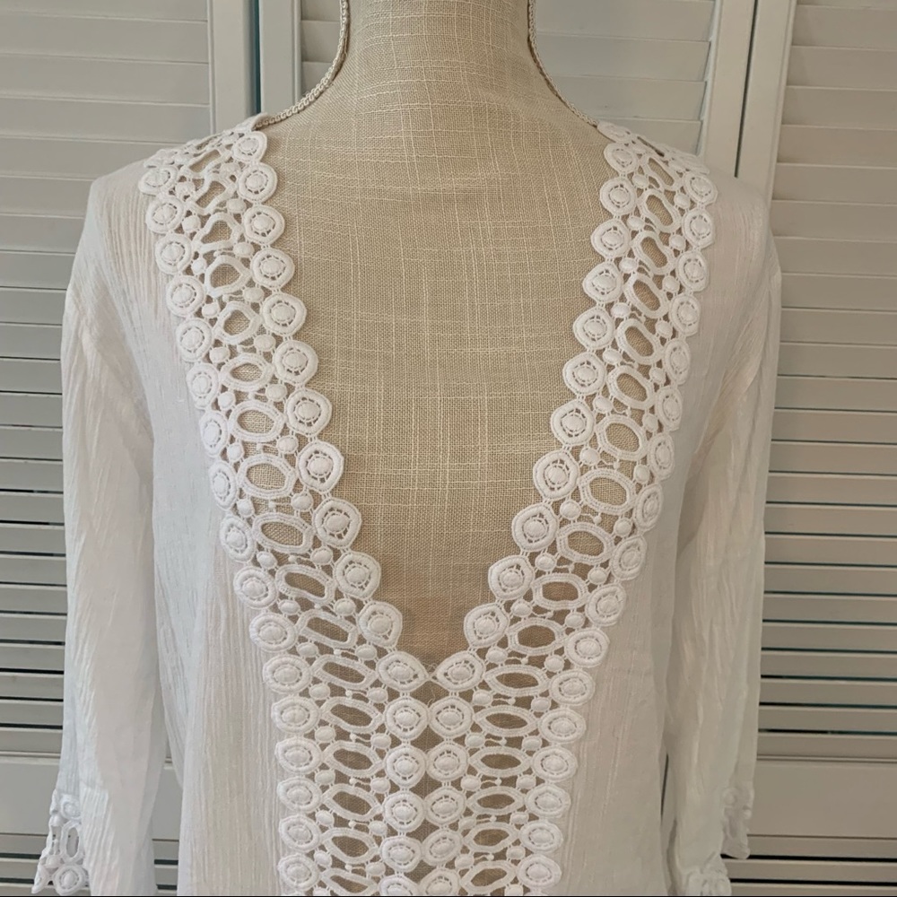 La Blanca V-Neck Lace Front Coverup